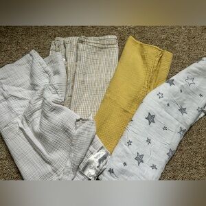 Neutral & Mustard Muslin Swaddle Set